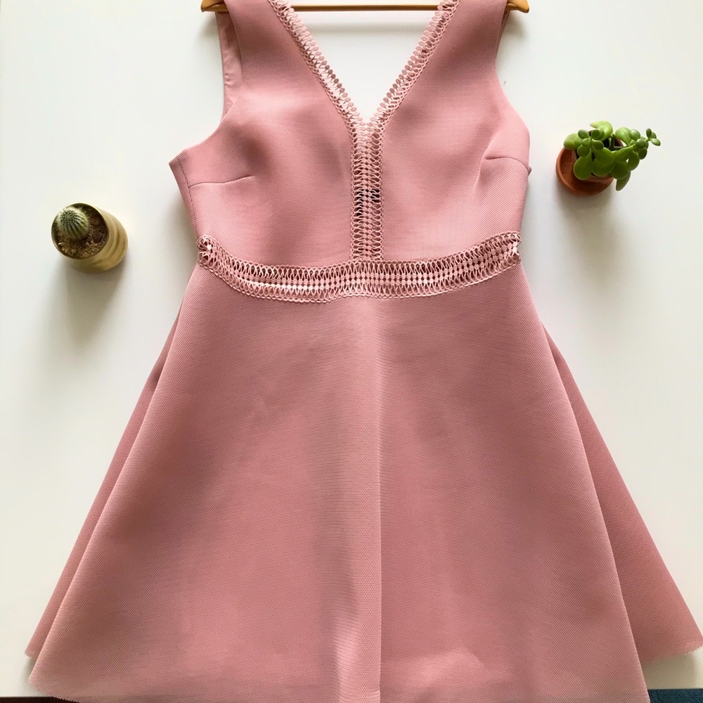 Soft pink dress size US 14